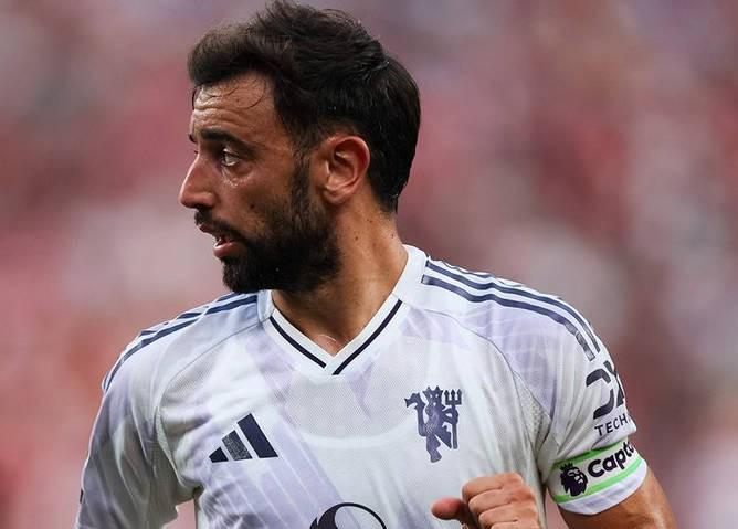 kaiyun体育平台-邮报：足总杯出局后曼联有空档期，他们在商谈去沙特踢友谊赛